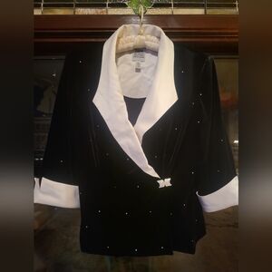 Elegant Cream Blazer by R&M Richards
